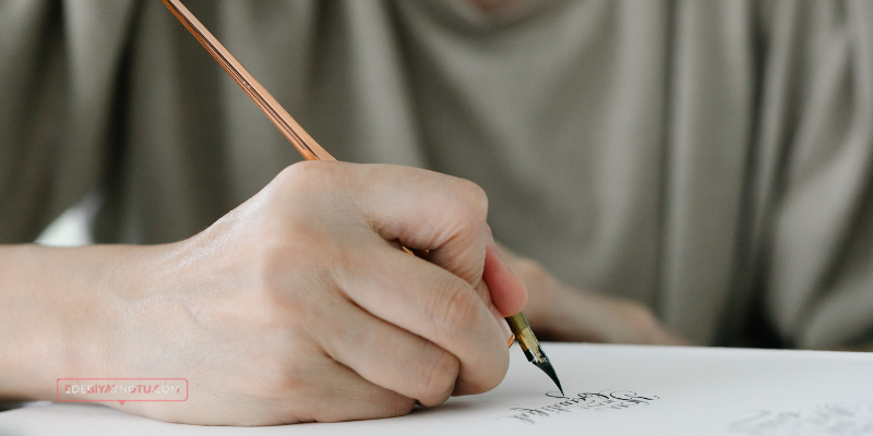 Yaratıcı Yazma Becerilerini Geliştirmek